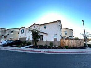 Building Photo - 8836 Sheldon Terrace Ln