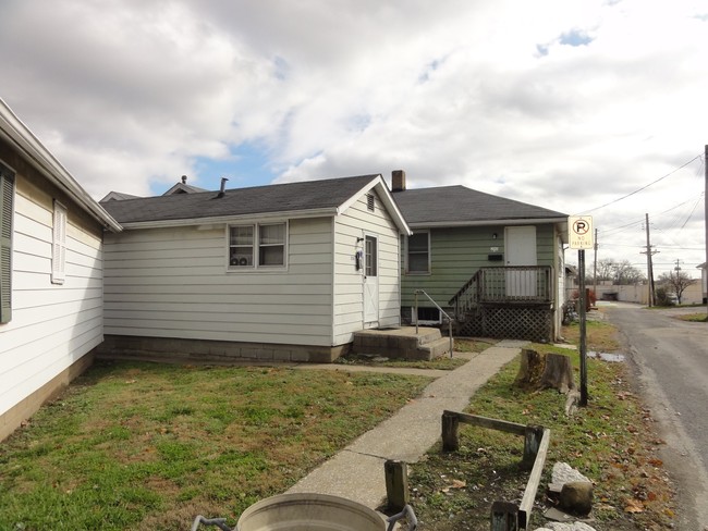 Building Photo - Full Occupied 4-unit Property