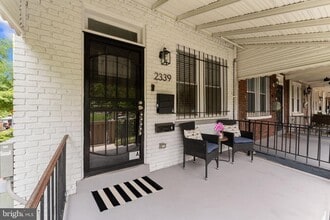 Building Photo - 2339 3rd St NE