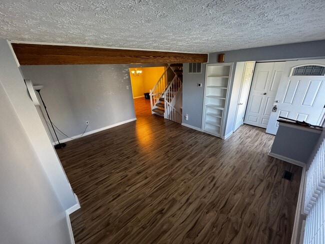 Building Photo - 3226 Split Oak Ct