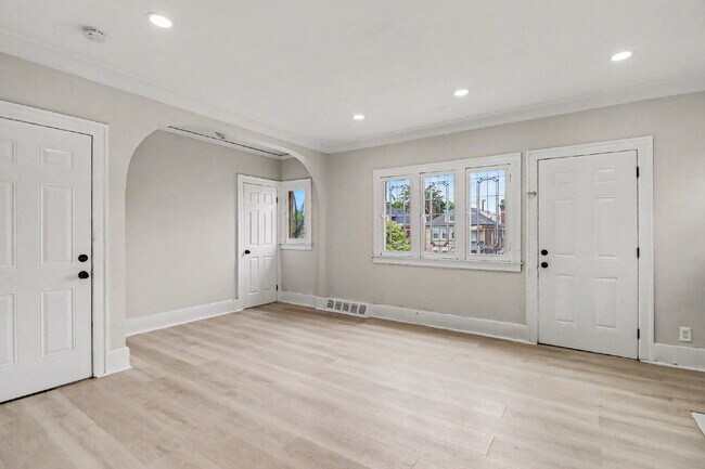 Building Photo - Freshly Updated 3-BR Detroit Rental | Section 8 Applicants Welcome!