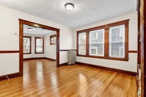 Building Photo - 35 Albion St