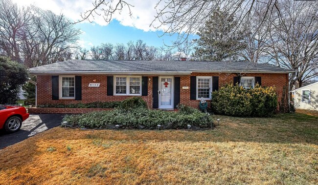 Building Photo - 8108 Ashboro Dr