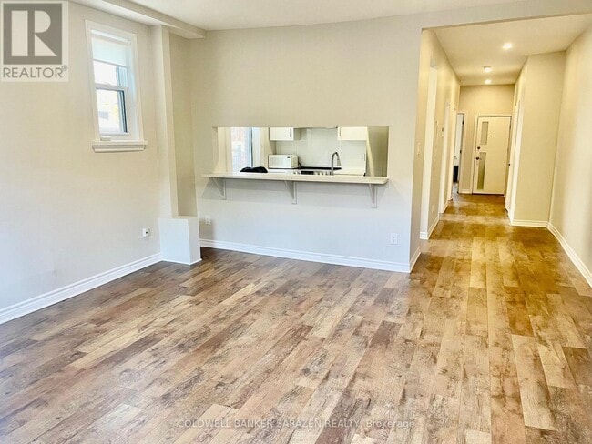 Building Photo - 58 Parent Ave