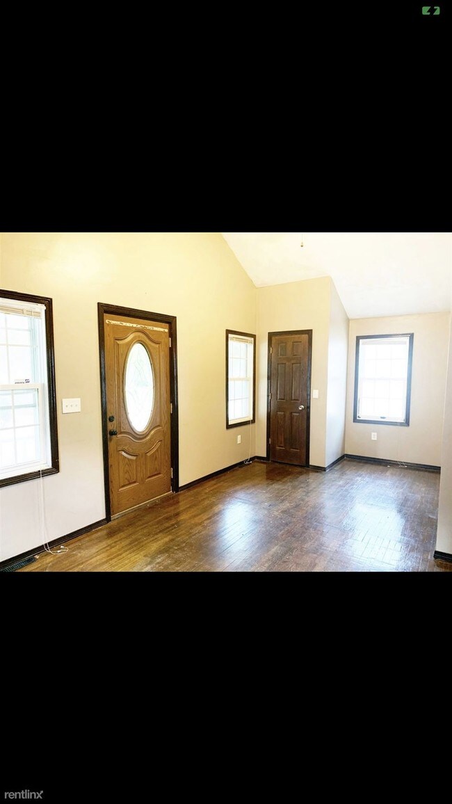 Building Photo - 1 br, 1 bath House - 1010 East Jackson Street