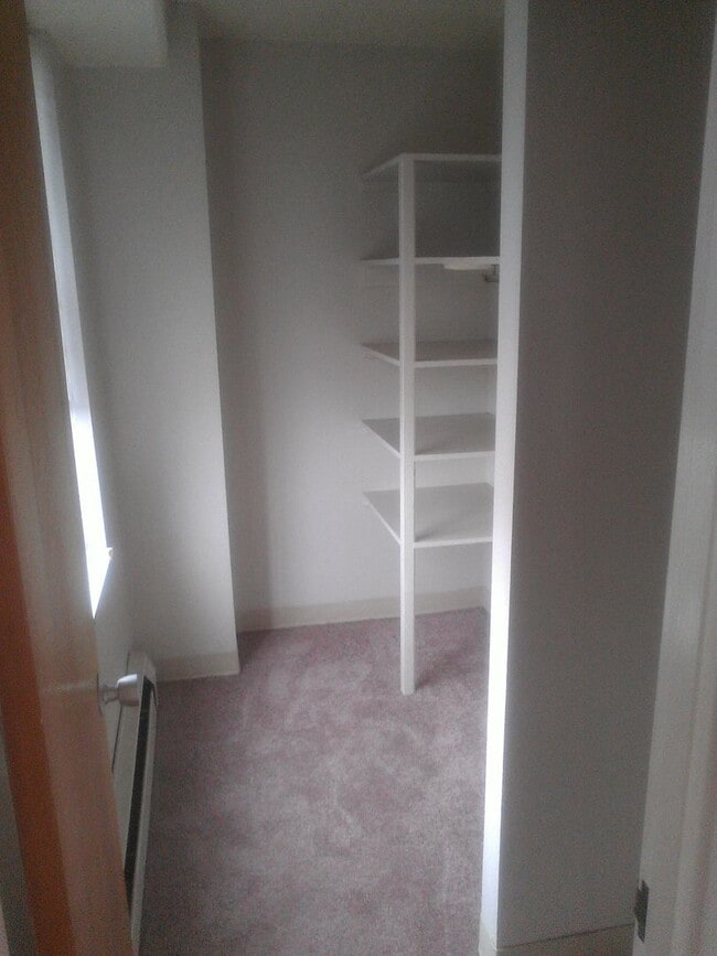 Interior Photo - Garfield Tower - GAR