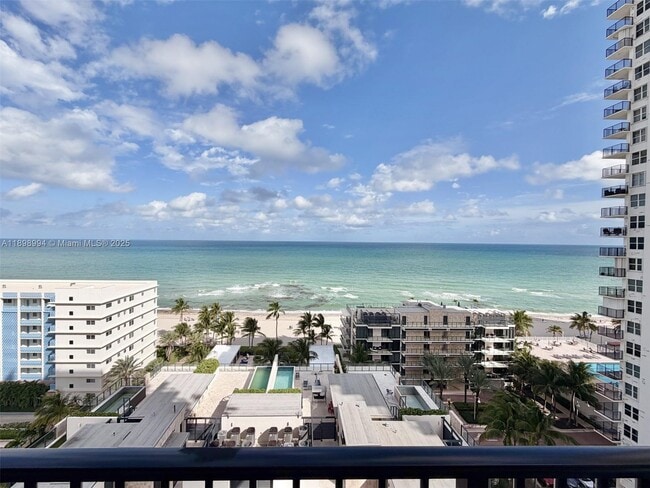 Foto del edificio - 2101 S Ocean Dr