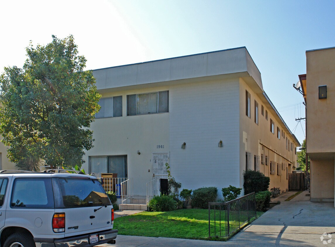 Building Photo - 1961 S Garth Ave