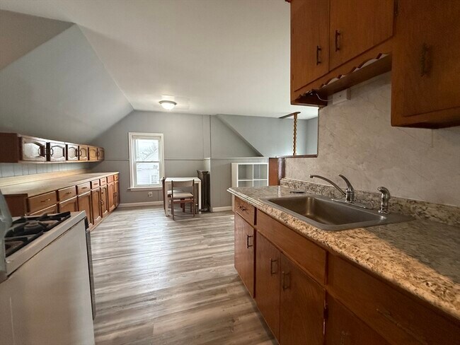 Foto del edificio - 30-32-32 Melrose St