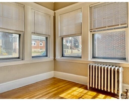 Building Photo - 51-53 Franconia St