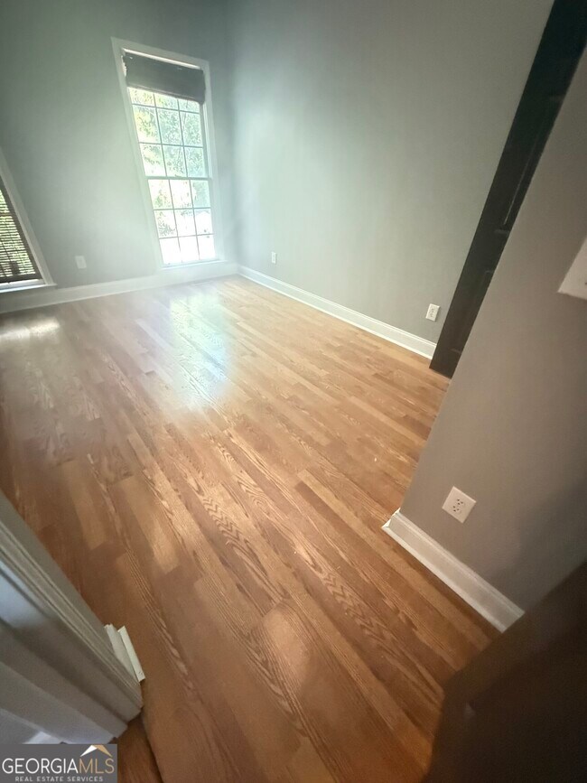 Foto del edificio - 5679 Coopers Glen Ct SW