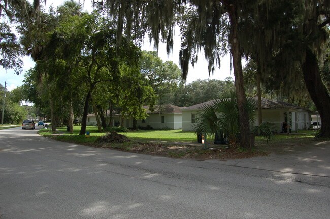 Building Photo - Covey Court