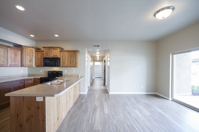 Foto del edificio - 426 W 200 N