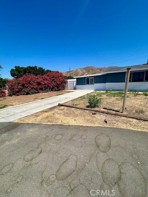 Primary Photo - 28057 Washington Ave
