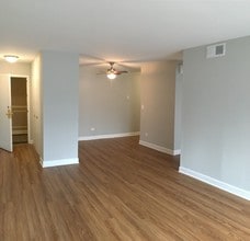 The Arbors of Glen Ellyn photo'