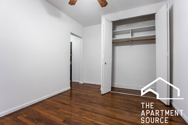 Building Photo - 3038 N Halsted St