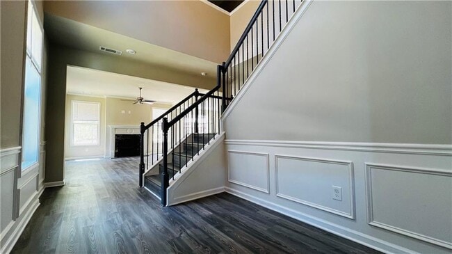 Building Photo - 3124 Hawthorne Path