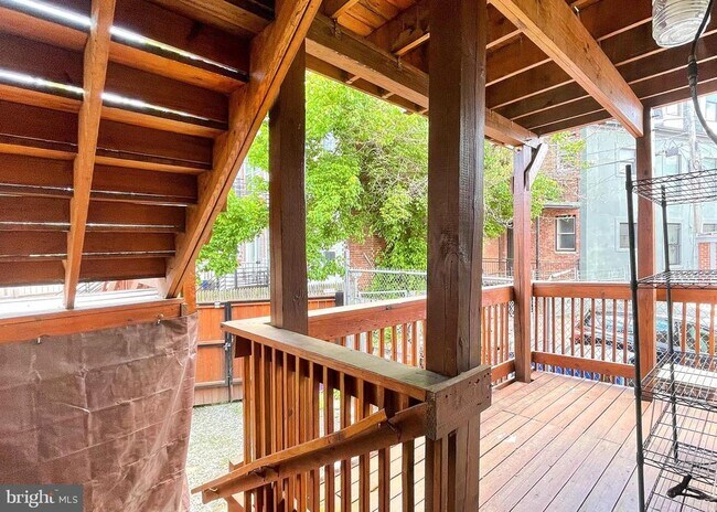 Foto del edificio - 312 Florida Ave NE