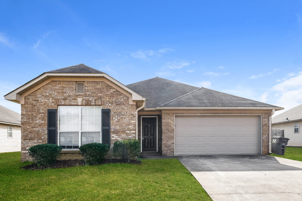 5206 Gayle Ln, Hueytown, AL 35023 House Rental in Hueytown, AL