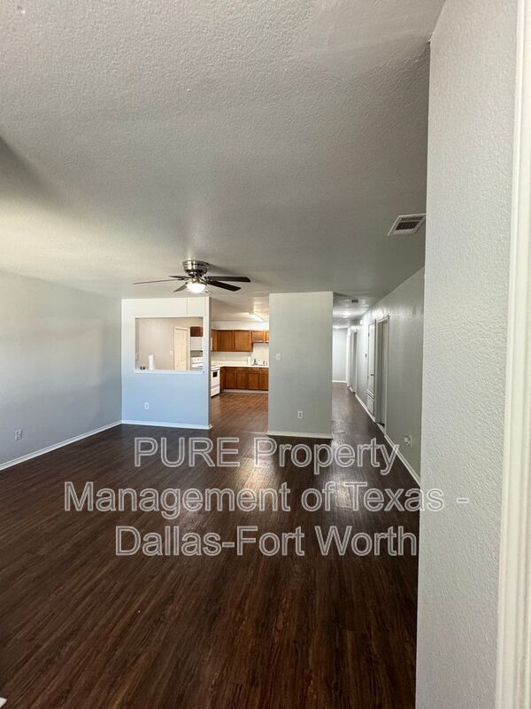 Foto del edificio - 3416 Poplar Springs Ln