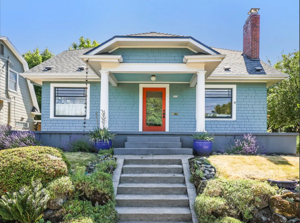 Foto principal - 1974 SE 24th Ave