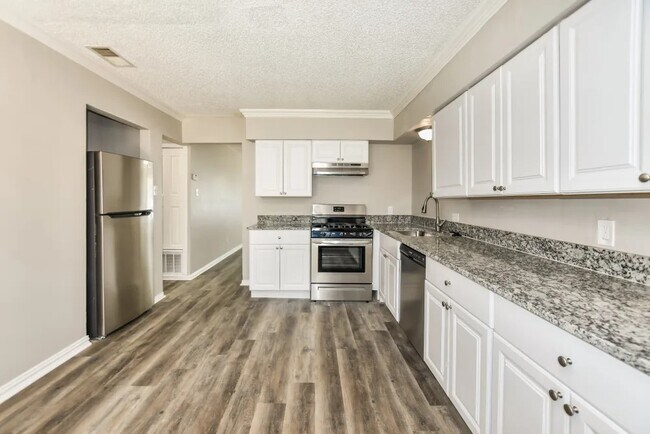 Foto del edificio - 1004 Richard Dr