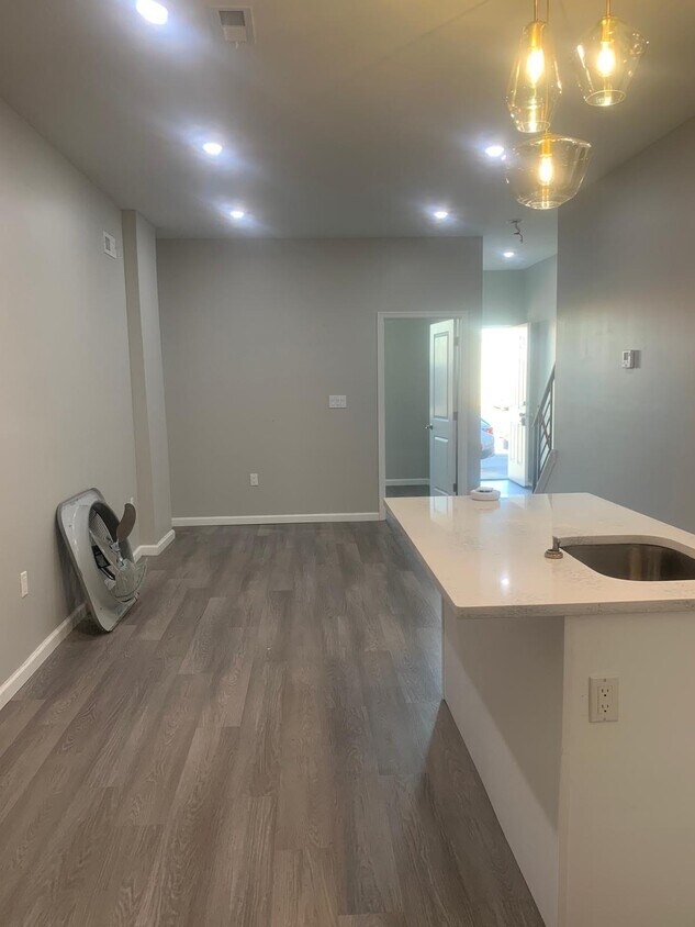 Foto del edificio - 3320 Wharton St