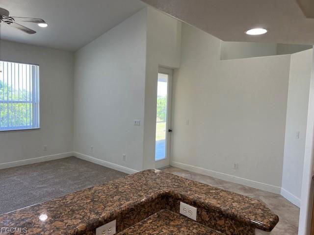 Building Photo - 390 Palomar Ave