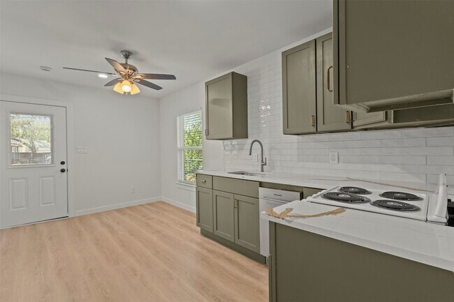 Foto del edificio - 2409 Shropshire St