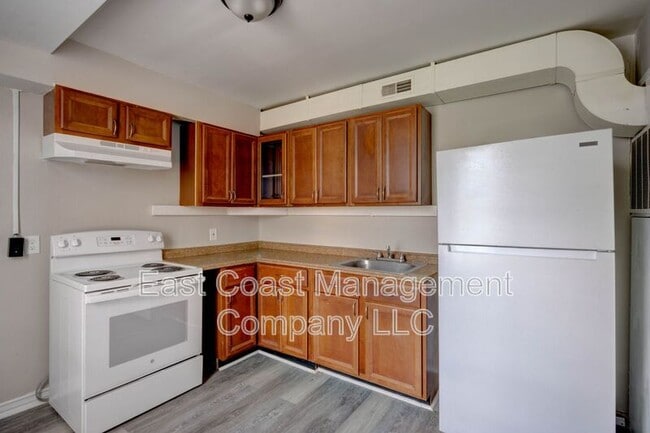 Foto del edificio - 124 S Carey St