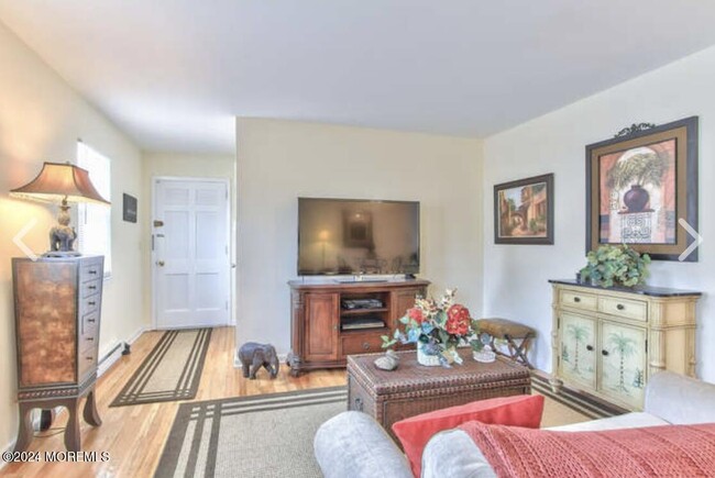 Building Photo - 1128 Borden Ave