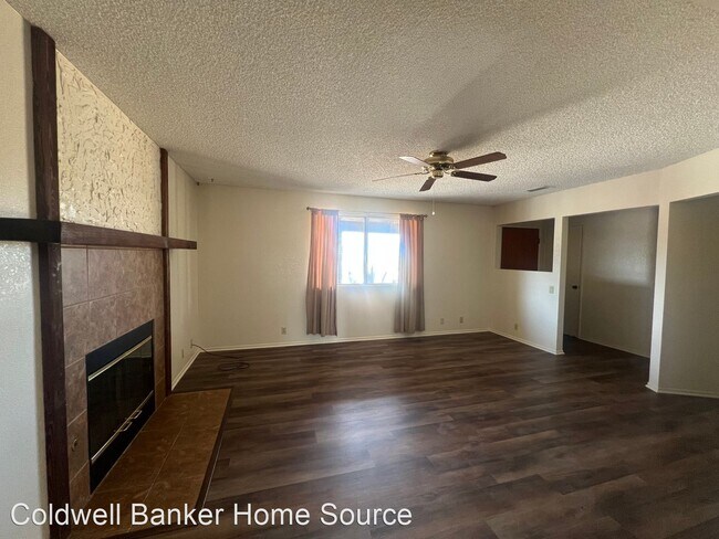 Building Photo - 2 br, 1 bath House - 16665 Las Palmas St.