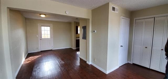 Foto del edificio - 811 N Spears St