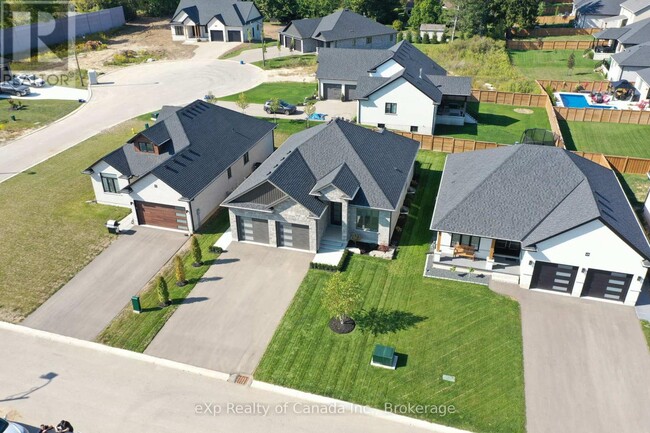 Building Photo - 53 Herb St