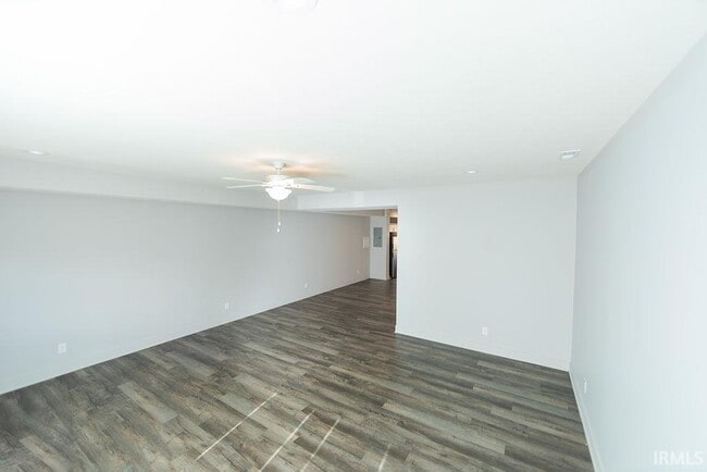 Foto del edificio - 1222 W Rangeview Cir