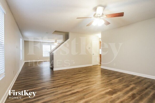 Building Photo - 2308 Bridlewood Drive