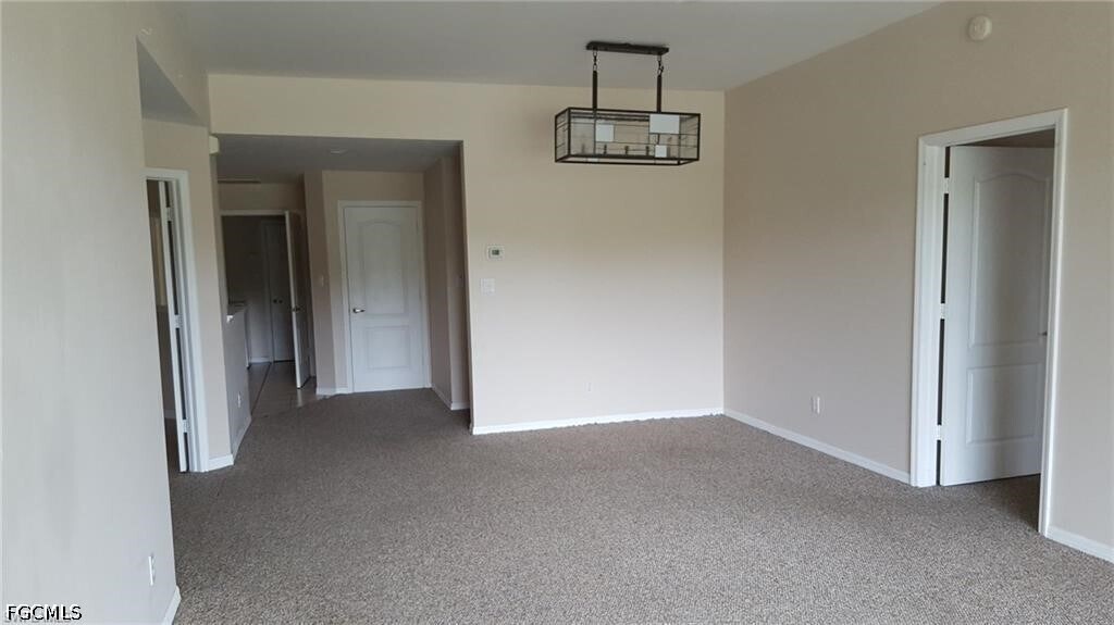Building Photo - 13831 Eagle Ridge Lakes Dr