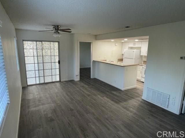 Building Photo - 723 Eastshore Terrace