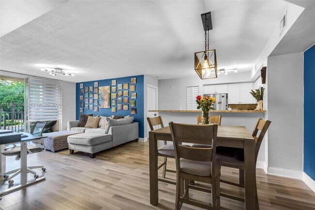 Foto del edificio - 12178 St.Andrews Pl