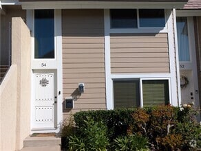 Building Photo - 54 Oval Rd