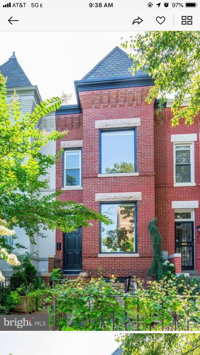 Foto del edificio - 441 12th St NE