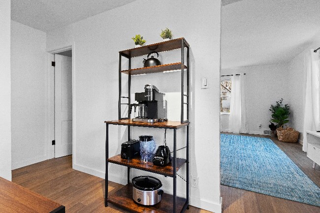 Foto del edificio - 914 Quincy St