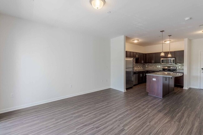 Building Photo - Marquis Place Apartment Homes