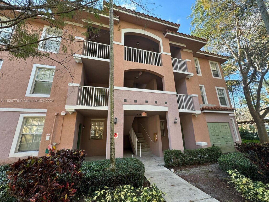 6634 W Sample Rd Unit 6634, Coral Springs, FL 33067 Condo for Rent in
