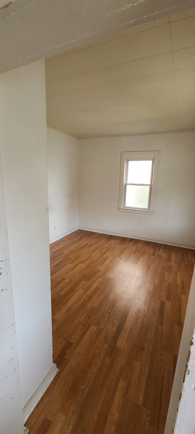 Building Photo - 318 S Hanover St