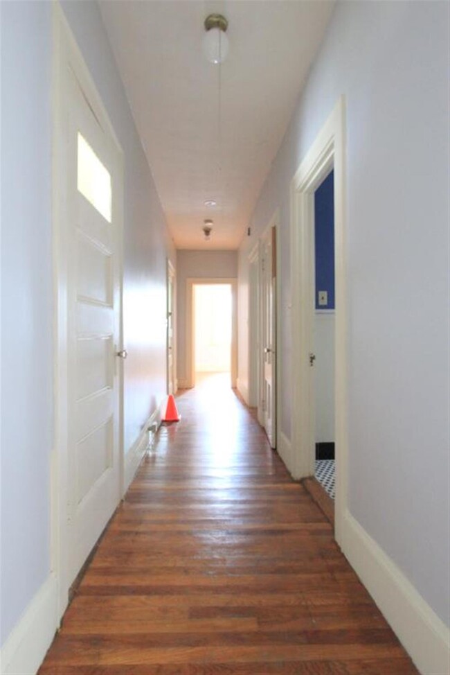 Building Photo - 45 Kidder Ave