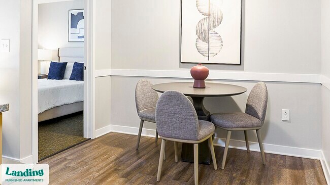 Foto del edificio - 335 W 9th St