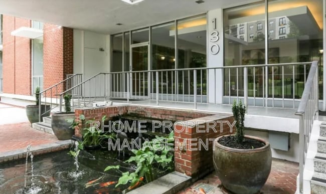 Building Photo - 130 26th St NW