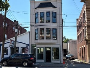 Building Photo - 81 North Ave