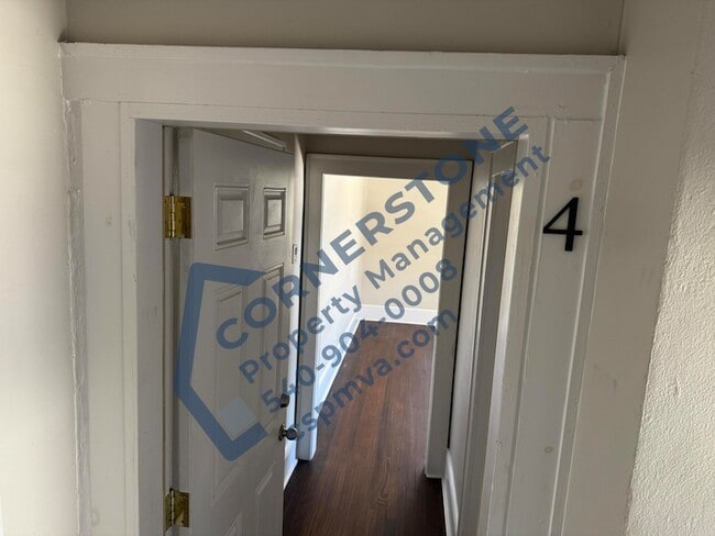 Foto del edificio - 4812 Williamson Rd